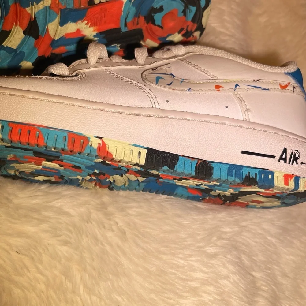 Nike worn but